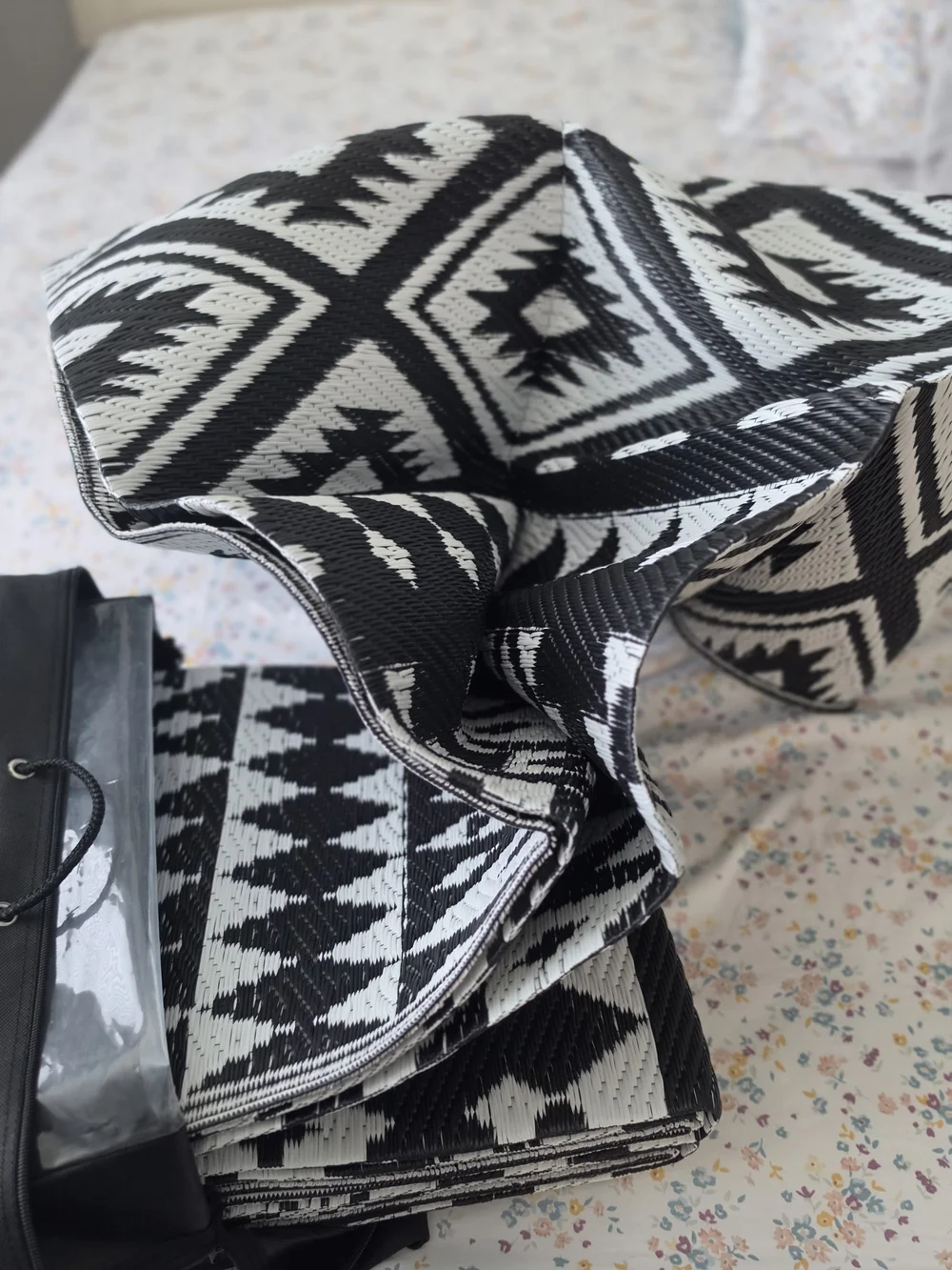 Black & White Geometric Indoor/Outdoor Door Mat